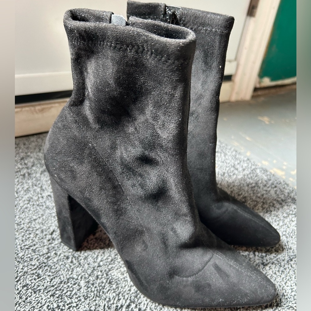 Suede Aldo boots